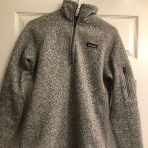 Patagonia women’s better sweater 1/4 zip fleece.